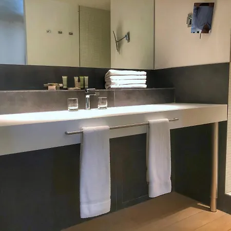 Le Pre Du Moulin - Maison Alonso - & Restaurant 3*